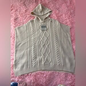 Blarney Aran Originals Hooded Merino Wool Poncho Sweater Irish Cable One Size